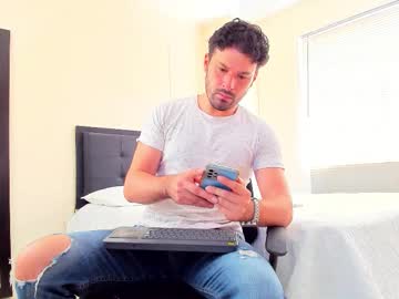 Alexman_Fuck Chaturbate stream image from October 22, 2025