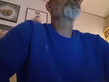 Dandibox Chaturbate stream image from October 22, 2025