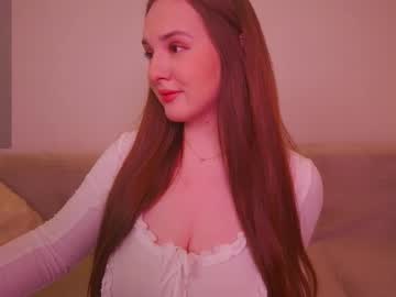Ettennayt Chaturbate stream image from October 22, 2025