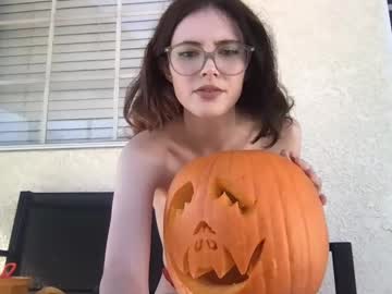 Cupiesbedroom Chaturbate stream image from October 22, 2025