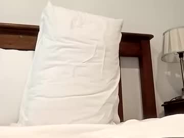 Dilf_4u Chaturbate stream image from October 22, 2025