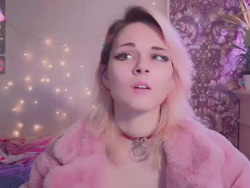 Doublebubblecum Chaturbate stream image from October 22, 2025