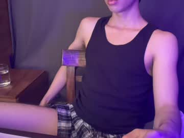 Hiddendeseos Chaturbate stream image from October 22, 2025