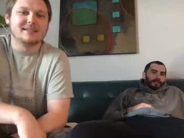 Justsumbros Chaturbate stream image from October 22, 2025