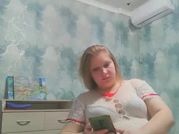 Emmamelody944534 Chaturbate stream image from October 22, 2025