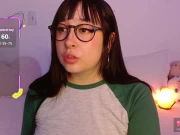 Crystalitesq Chaturbate stream image from October 23, 2025