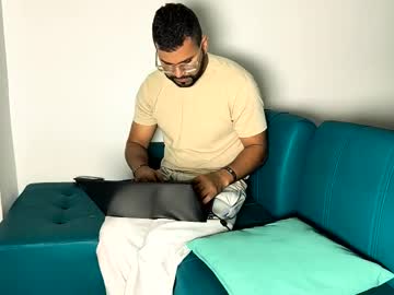 Masterbear01 Chaturbate stream image from October 23, 2025