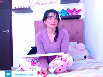 Vannessa_Shy Chaturbate stream image from October 23, 2025