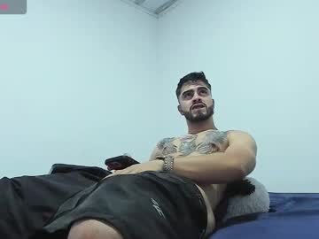 Rendonass Chaturbate stream image from October 23, 2025