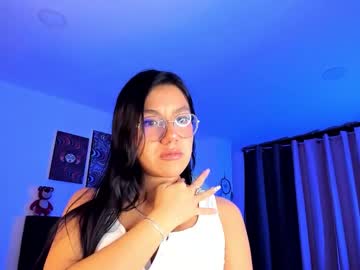 Violetbunnyy1 Chaturbate stream image from October 23, 2025