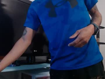Erick_Martinezz Chaturbate stream image from October 23, 2025