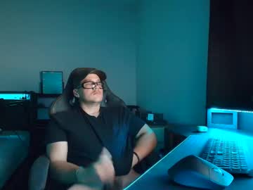 Franzua2_0 Chaturbate stream image from October 23, 2025