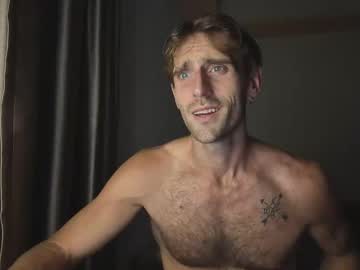 Lukegunn22 Chaturbate stream image from October 23, 2025