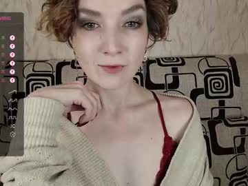 Tinawincee Chaturbate stream image from October 23, 2025