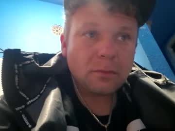 Joeybigdick0136 Chaturbate stream image from October 23, 2025