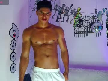 Ken__Owensx Chaturbate stream image from October 23, 2025