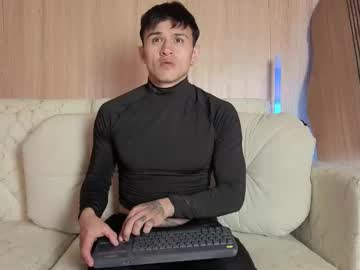 Kingbrakly Chaturbate stream image from October 23, 2025