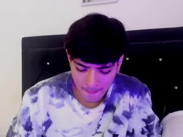 Mateo_Uribe Chaturbate stream image from October 23, 2025
