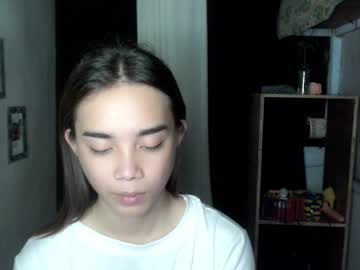 Uxie_Mew Chaturbate stream image from October 23, 2025