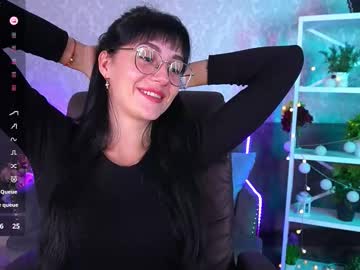 Evilune Chaturbate stream image from October 23, 2025