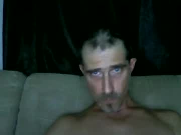 Fouraide42 Chaturbate stream image from October 23, 2025
