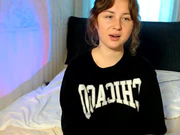 Vivi__Nova Chaturbate stream image from October 23, 2025