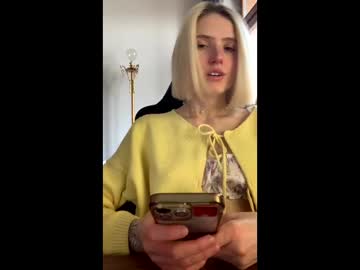 Asya_New Chaturbate stream image from October 23, 2025