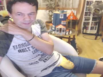 Benijamin Chaturbate stream image from October 23, 2025