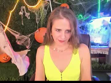 Emiliabedy Chaturbate stream image from October 23, 2025