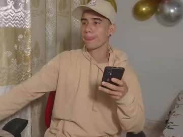 Jahnc Chaturbate stream image from October 23, 2025