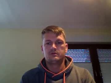 Piercingsxxx Chaturbate stream image from October 23, 2025