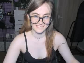Pureheartt Chaturbate stream image from October 23, 2025