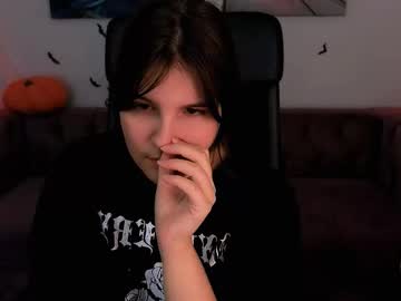 Ruyjin_Choi Chaturbate stream image from October 23, 2025