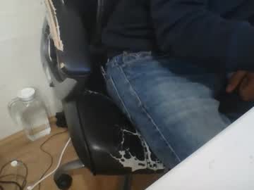 Snghardy23 Chaturbate stream image from October 23, 2025
