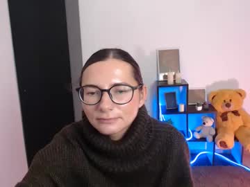 Zoe_Sweet55 Chaturbate stream image from October 23, 2025