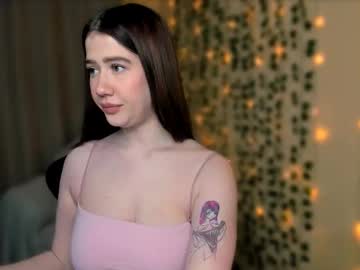 Alicia_Hines Chaturbate stream image from October 23, 2025