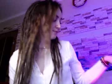 Dalia_Peach Chaturbate stream image from October 23, 2025