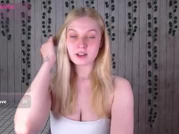 Emiliaduchess Chaturbate stream image from October 23, 2025