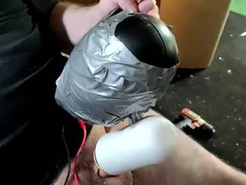 Mikeylikesit38 Chaturbate stream image from October 23, 2025