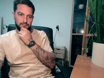 Nickmaxx541 Chaturbate stream image from October 23, 2025