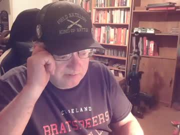 Peterinohio57 Chaturbate stream image from October 23, 2025