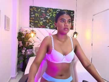 Melii_Ebony Chaturbate stream image from October 23, 2025