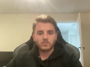 Hornymiker Chaturbate stream image from October 23, 2025