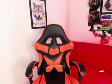 Ayrajones Chaturbate stream image from October 23, 2025