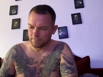 Julemanddenmark Chaturbate stream image from October 23, 2025