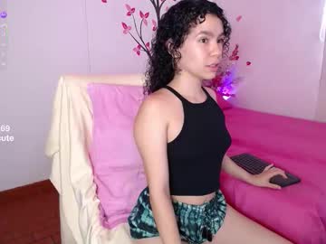Karolkat_1 Chaturbate stream image from October 23, 2025