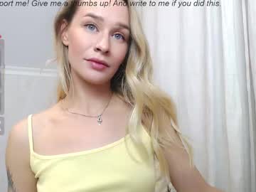 Viktoriaspanks Chaturbate stream image from October 23, 2025