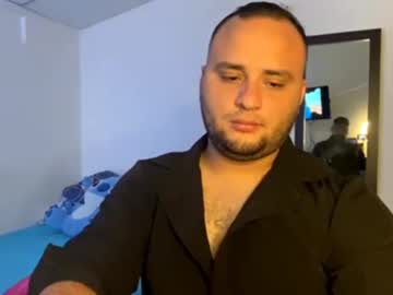 Krisparker Chaturbate stream image from October 23, 2025