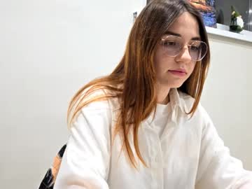 Michaelehain Chaturbate stream image from October 23, 2025
