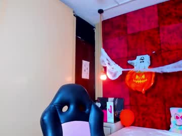Scarlet_Reyes Chaturbate stream image from October 23, 2025